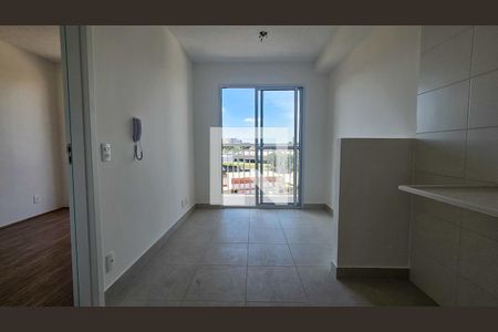 Sala / Cozinha de apartamento para alugar com 1 quarto, 29m² em Socorro, São Paulo