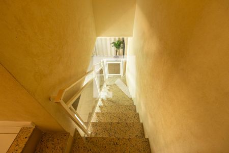 Escada de casa para alugar com 3 quartos, 125m² em Campo Grande, Rio de Janeiro