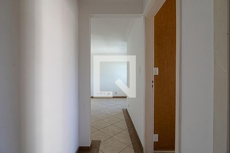 corredor para os comodos_2 de apartamento à venda com 2 quartos, 65m² em Vila Vera, São Paulo
