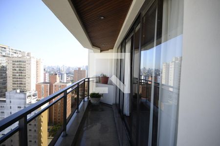 Varanda de apartamento à venda com 5 quartos, 540m² em Vila Mariana, São Paulo