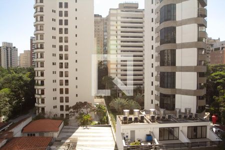 Vista de apartamento à venda com 2 quartos, 126m² em Vila Nova Conceição, São Paulo