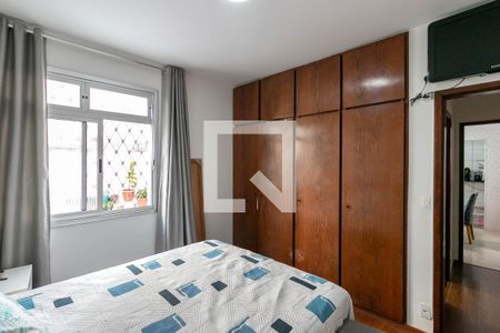 Apartamento à venda com 160m², 3 quartos e 2 vagas Apartamento à venda com 160m², 3 quartos e 2 vagasQuarto 3