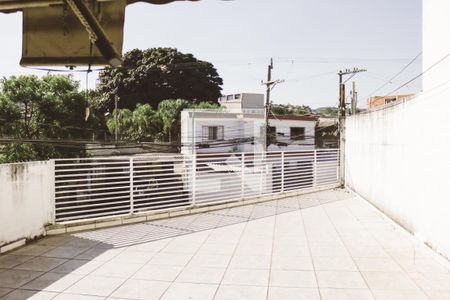 Varanda de casa à venda com 5 quartos, 150m² em Vila Continental, São Paulo