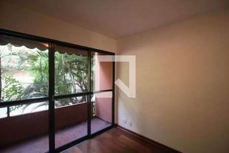 Apartamento para alugar com 4 quartos, 116m² em Jardim Marajoara, São Paulo