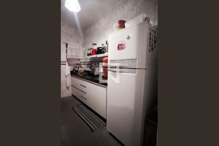 Cozinha de casa de condomínio à venda com 3 quartos, 62m² em Santa Monica, Belo Horizonte