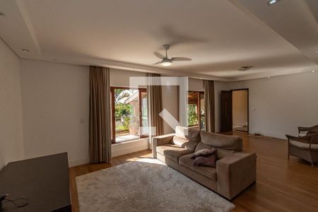 Sala de TV de casa de condomínio à venda com 2 quartos, 219m² em Conjunto Habitacional Vila Santana (sousas), Campinas