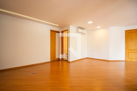 Apartamento à venda com 131m², 3 quartos e 3 vagasSala