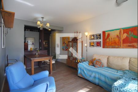Sala de apartamento à venda com 2 quartos, 73m² em Morro Santana, Porto Alegre