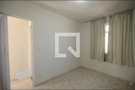 Quarto 2 de apartamento para alugar com 2 quartos, 42m² em Irajá, Rio de Janeiro