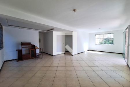 Sala de casa para alugar com 3 quartos, 144m² em Vila Progresso, Niterói
