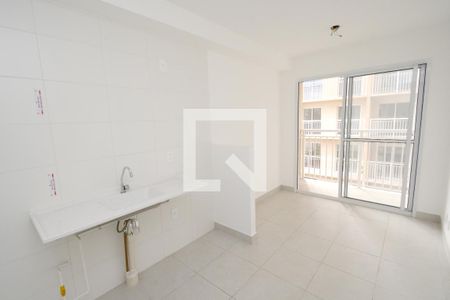 Sala/Cozinha de apartamento para alugar com 1 quarto, 29m² em Socorro, São Paulo