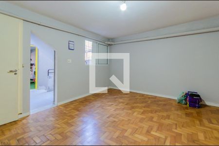 Suíte 4 de casa para alugar com 5 quartos, 300m² em Jardim da Gloria, São Paulo