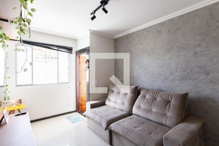 Sala de casa à venda com 2 quartos, 90m² em Jaqueline, Belo Horizonte