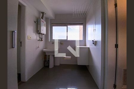 Área de serviço de apartamento para alugar com 3 quartos, 104m² em Jardim Olympia, São Paulo