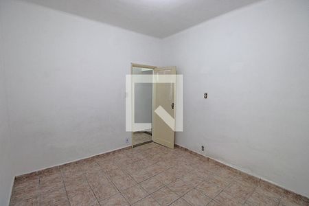 Quarto de casa para alugar com 1 quarto, 50m² em Bento Ribeiro, Rio de Janeiro