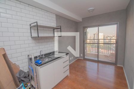 Cozinha de kitnet/studio para alugar com 1 quarto, 28m² em Vila Independência, São Paulo