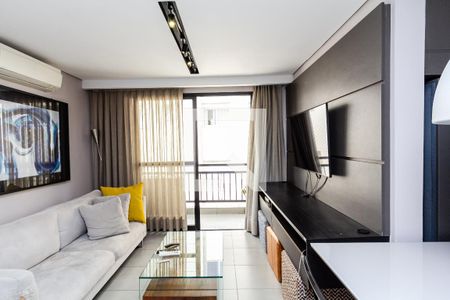 Sala de apartamento para alugar com 2 quartos, 74m² em Vila Olímpia, São Paulo