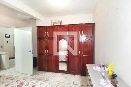 Quarto 1 de casa para alugar com 2 quartos, 55m² em Santo André, São Leopoldo