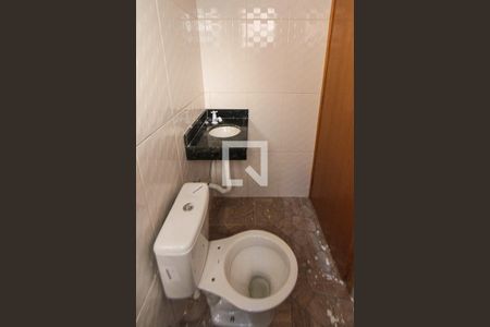 Banheiro de kitnet/studio para alugar com 1 quarto, 29m² em Vila Califórnia, São Paulo