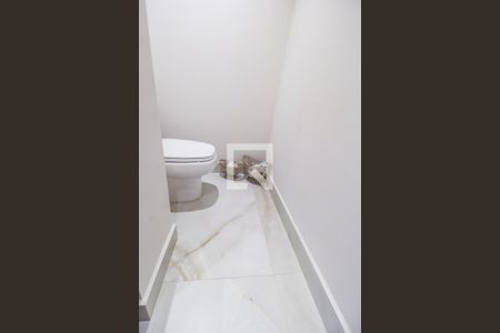 Apartamento à venda com 81m², 3 quartos e 1 vaga Apartamento à venda com 81m², 3 quartos e 1 vagaLavabo