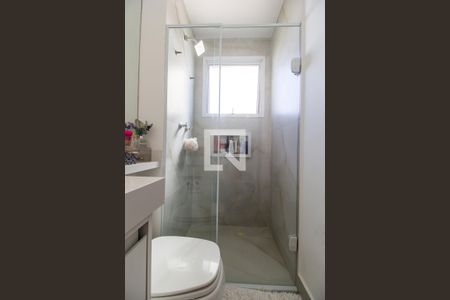 Apartamento à venda com 81m², 3 quartos e 1 vaga Apartamento à venda com 81m², 3 quartos e 1 vagaBanheiro da Suíte 2