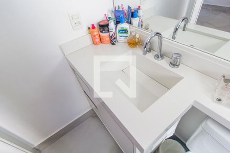 Apartamento à venda com 81m², 3 quartos e 1 vaga Apartamento à venda com 81m², 3 quartos e 1 vagaDetalhe do Banheiro da Suite