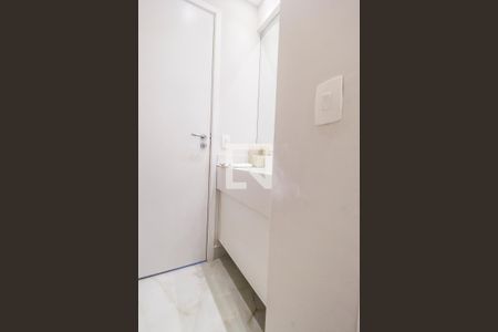Apartamento à venda com 81m², 3 quartos e 1 vaga Apartamento à venda com 81m², 3 quartos e 1 vagaLavabo