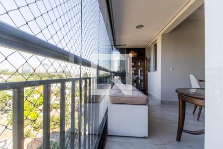Apartamento à venda com 81m², 3 quartos e 1 vaga Apartamento à venda com 81m², 3 quartos e 1 vagaVaranda gourmet
