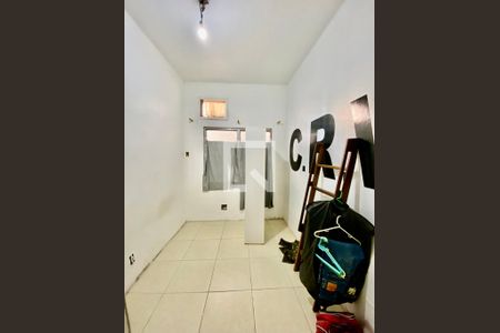Quarto 1 de casa à venda com 3 quartos, 75m² em Inhaúma, Rio de Janeiro