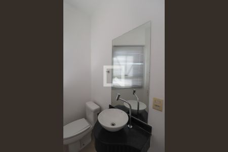 Lavabo de casa de condomínio para alugar com 3 quartos, 244m² em Engordadouro, Jundiaí