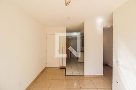 Sala de apartamento para alugar com 1 quarto, 120m² em Cerâmica, Nova Iguaçu