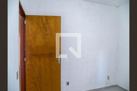 Quarto 1 de casa para alugar com 2 quartos, 60m² em Vila Francos, São Paulo