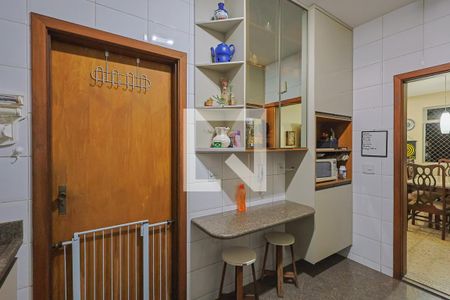 Cozinha de apartamento para alugar com 4 quartos, 240m² em Nova Floresta, Belo Horizonte