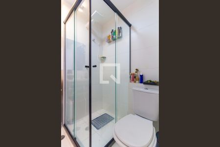 Banheiro de apartamento à venda com 1 quarto, 28m² em Barra Funda, São Paulo