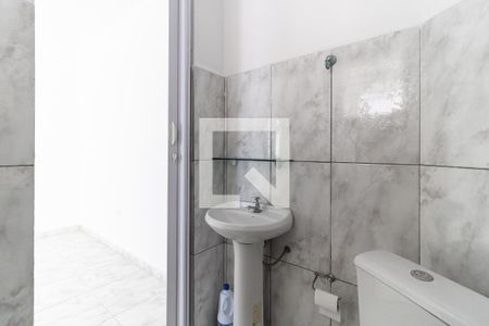 Banheiro de casa para alugar com 1 quarto, 25m² em Vila da Saúde, São Paulo