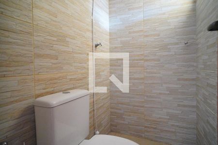 Banheiro  de casa para alugar com 2 quartos, 70m² em Rio Tavares, Florianópolis