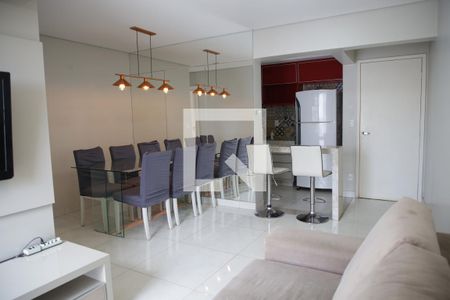 Sala de apartamento para alugar com 3 quartos, 75m² em Residencial Eldorado, Goiânia