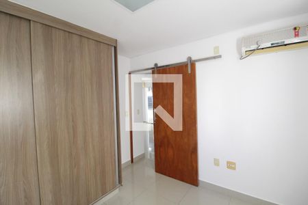 Quarto 1 de apartamento para alugar com 2 quartos, 57m² em Tubalina, Uberlândia