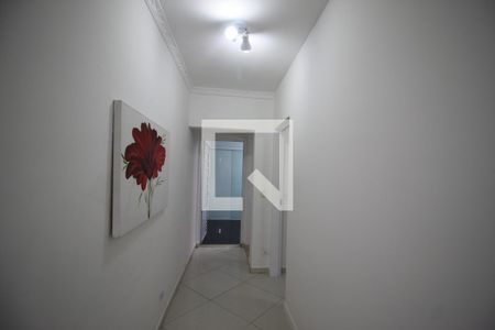 Corredor de casa para alugar com 3 quartos, 160m² em Vila Sao Paulo, São Paulo