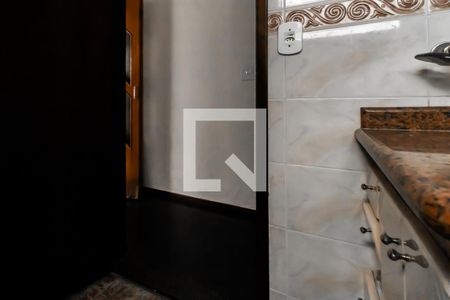 Lavabo de casa para alugar com 2 quartos, 130m² em Penha de França, São Paulo