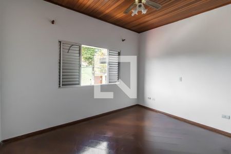 Quarto 1 de casa para alugar com 2 quartos, 130m² em Penha de França, São Paulo