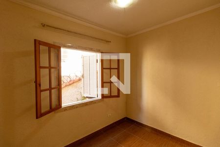 Quarto 2 de casa para alugar com 2 quartos, 100m² em Jardim Fernandes, São Paulo