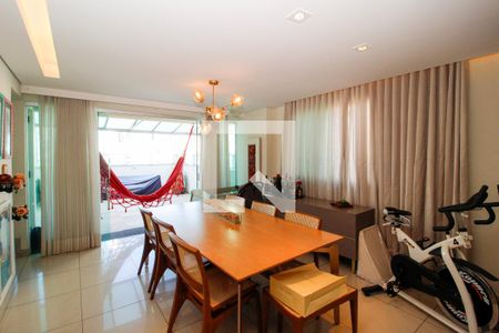 Sala de apartamento à venda com 4 quartos, 240m² em Savassi, Belo Horizonte