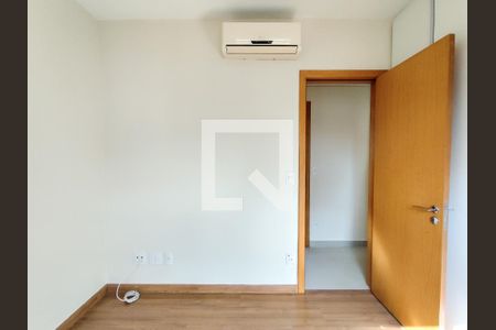 Quarto 1 de apartamento à venda com 4 quartos, 240m² em Savassi, Belo Horizonte