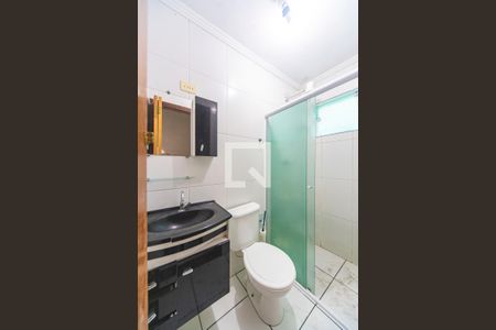 Banheiro de apartamento para alugar com 2 quartos, 70m² em Parque Marajoara, Santo André