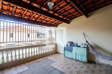 Casa à venda com 64m², 2 quartos e 2 vagas Casa à venda com 64m², 2 quartos e 2 vagasQuarto 1