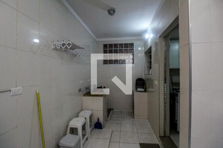 Casa à venda com 64m², 2 quartos e 2 vagas Casa à venda com 64m², 2 quartos e 2 vagasÁrea de Serviço