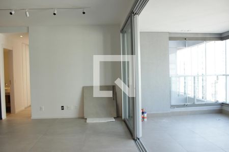 Sala e Varanda de apartamento à venda com 3 quartos, 124m² em Jardim Paulistano, São Paulo