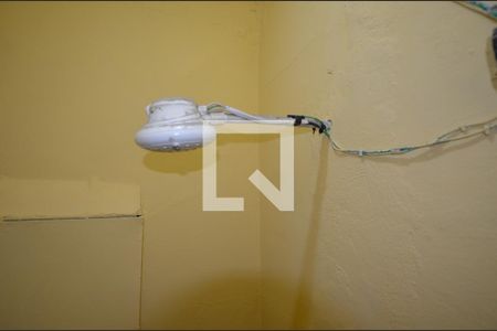 Banheiro de casa de condomínio para alugar com 1 quarto, 28m² em Vila Valqueire, Rio de Janeiro