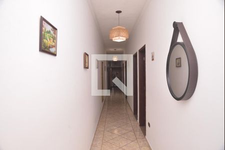 Corredor de casa à venda com 3 quartos, 216m² em Bangú, Santo André